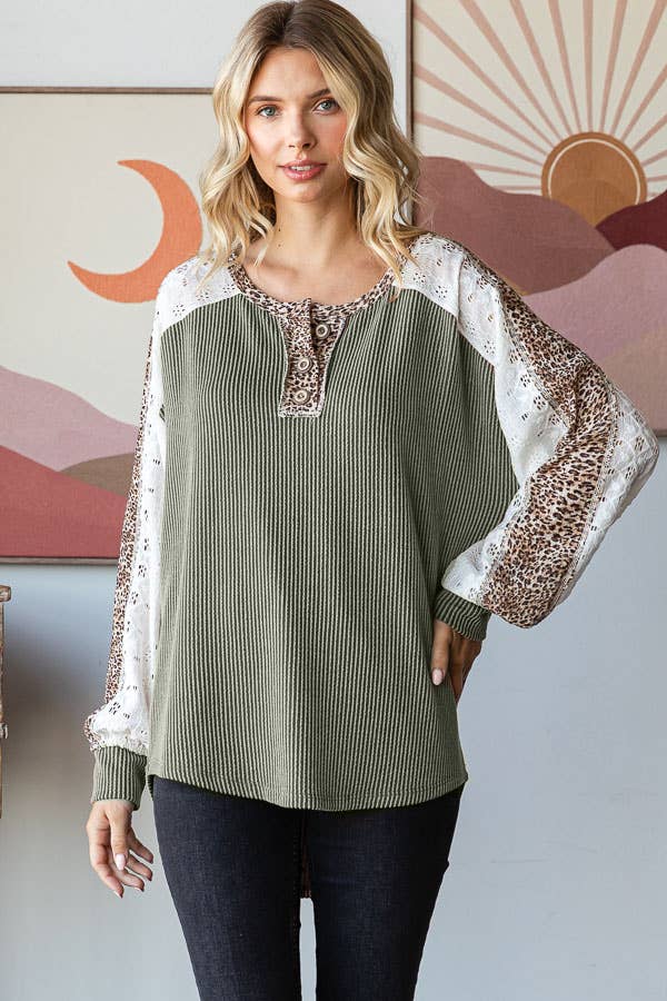 Animal Contrast Button Front Pullover Top T
