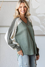 Cable Knit Color Block V Neck Long Sleeve Top T5694